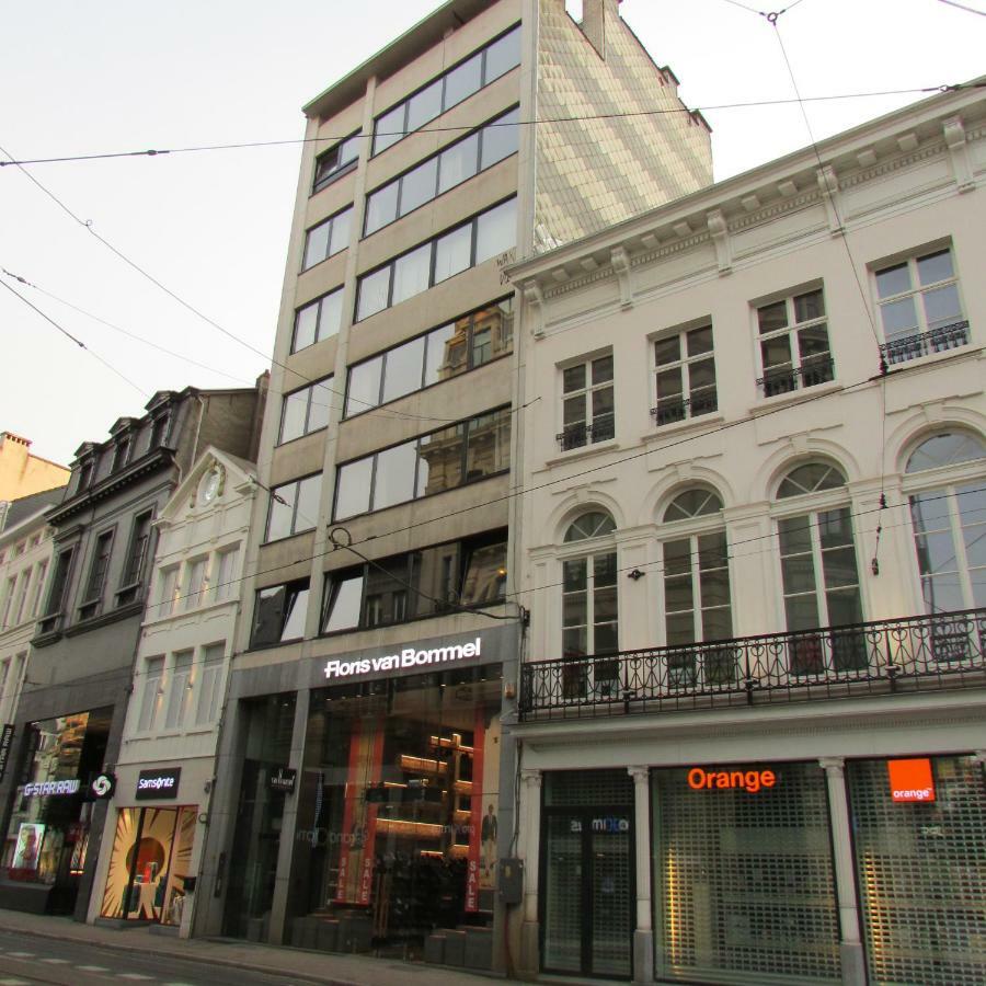 Huidreal Meir Antwerpen Exteriör bild